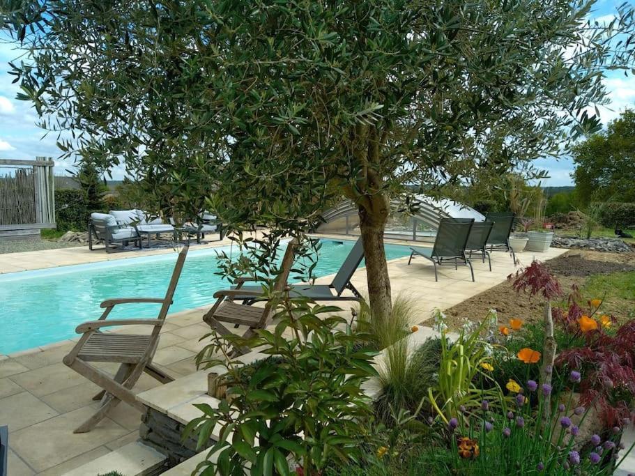 Maison/Villa Avec Piscine Privee Gite Brain D'Eau La Chapelle-de-Brain 外观 照片